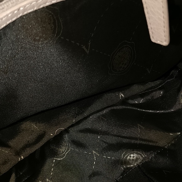 * Vince Camuto Riley Clay Leather Hobo Blush - Picture 7 of 8